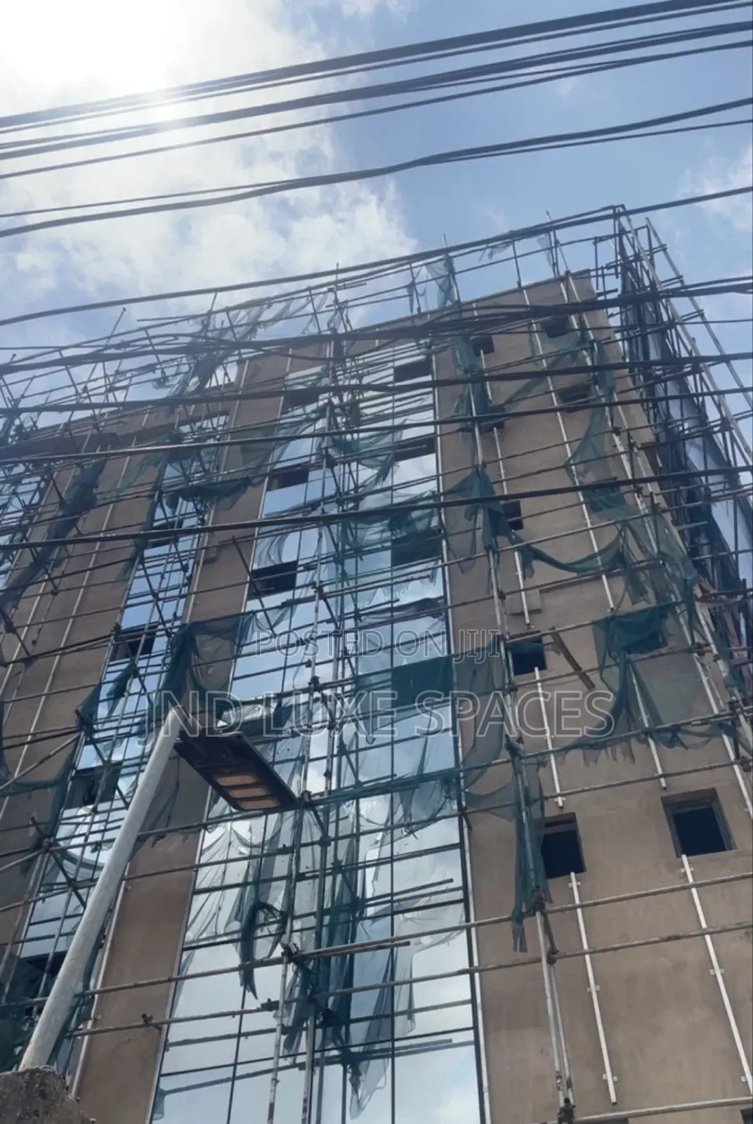 1102sqm Open Office Space on 6floors Along Oba Akran Wa