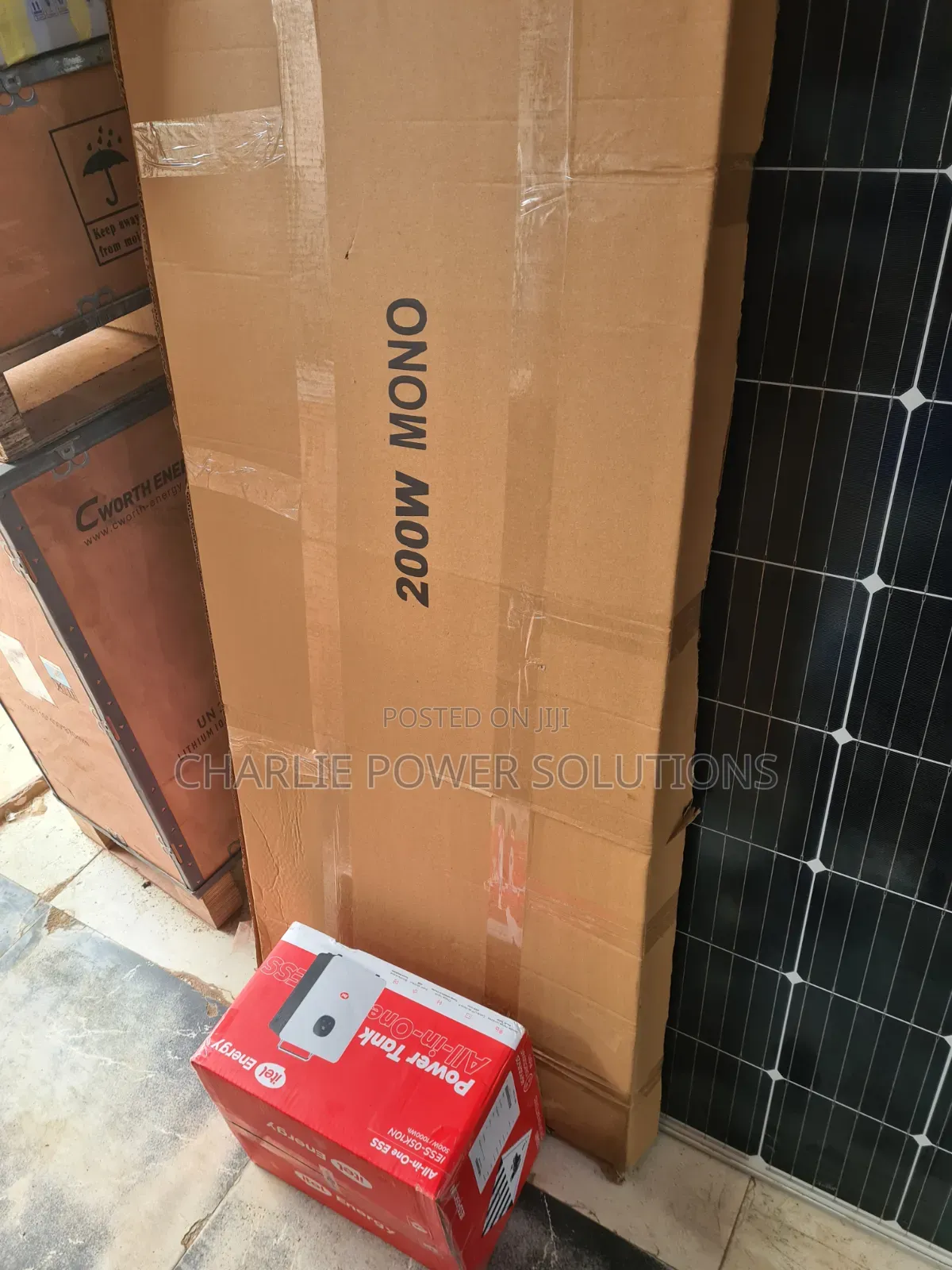 Itel 500watts Power Tank With 2pics of Solar Panel