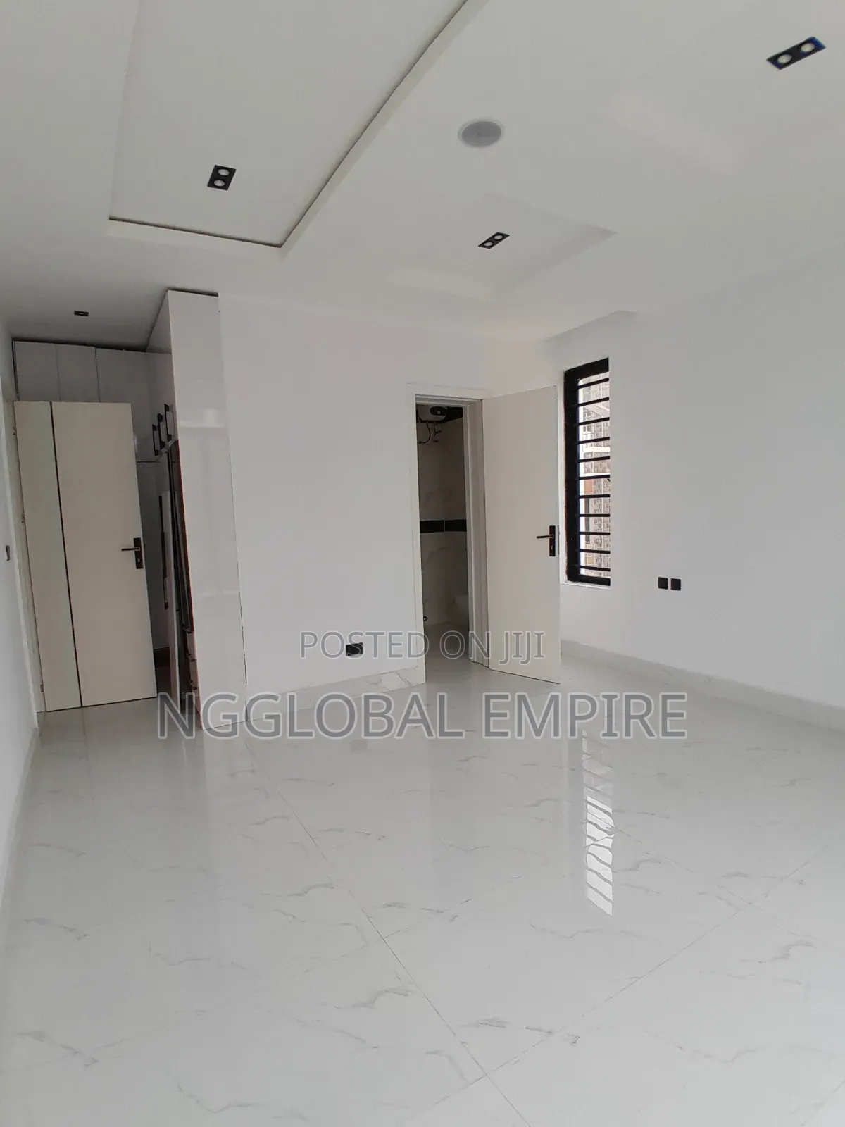2bdrm Apartment in Ikate Lekki for sale