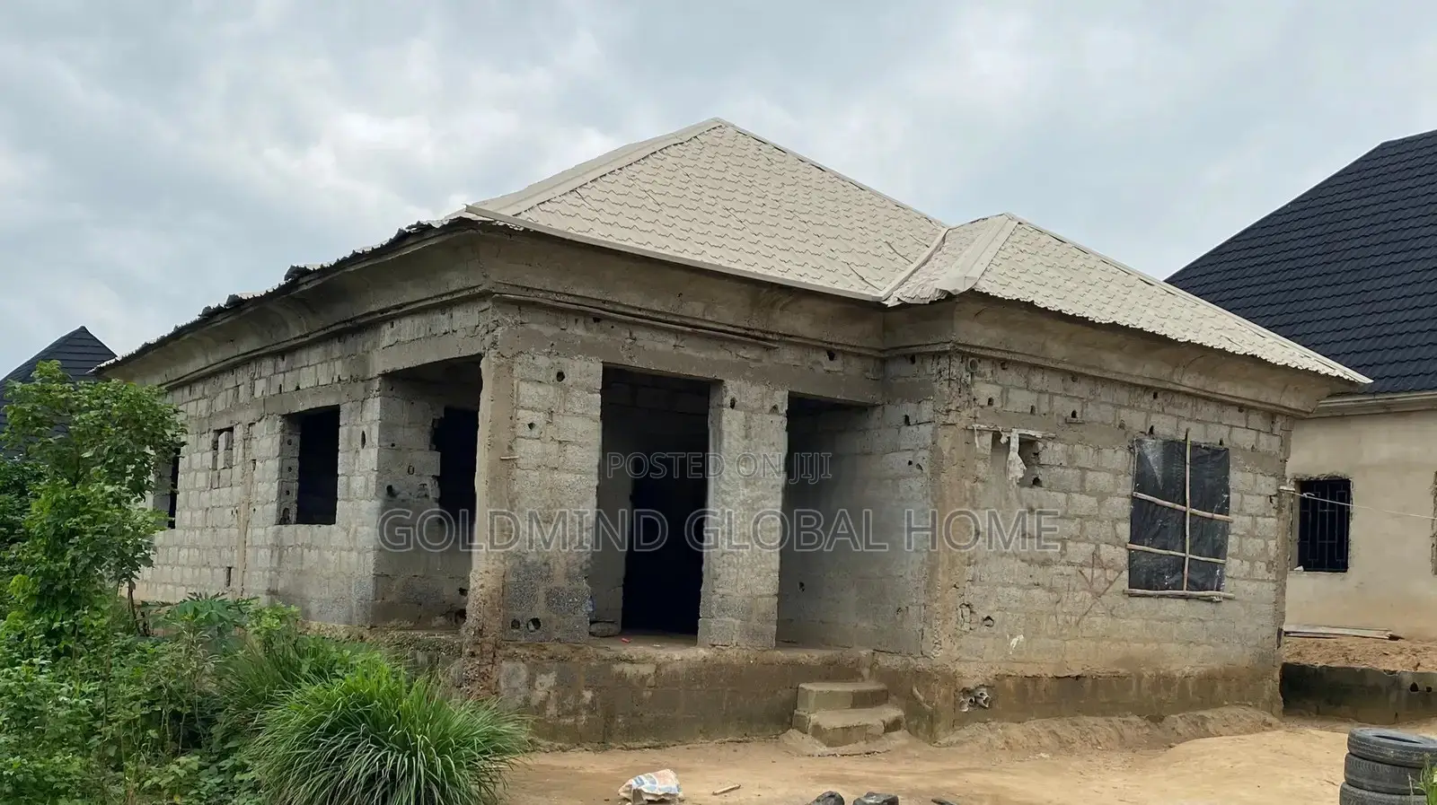3bdrm Bungalow in Lugbe District. for sale