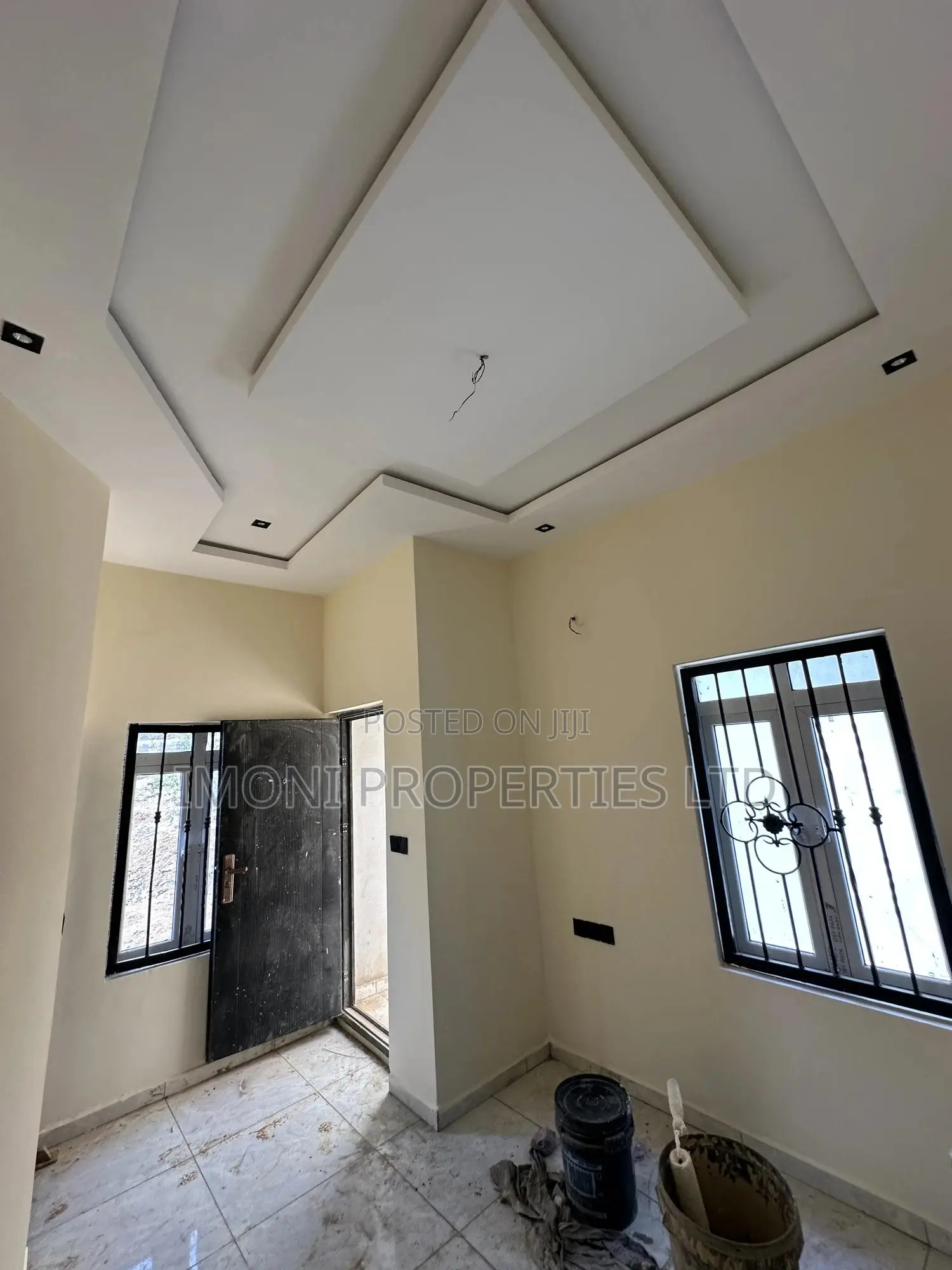 Studio Apartment in Freedom Avenue, for rent