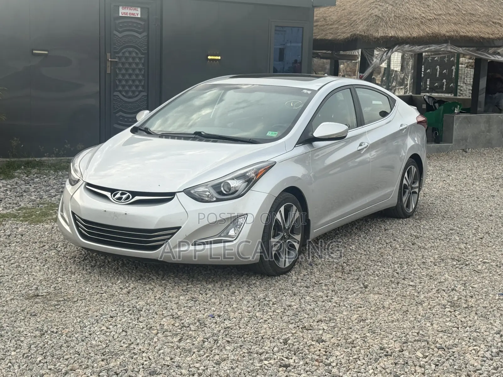 Hyundai Elantra Limited 4dr Sedan (1.8L 4cyl 6A) 2015 Silver