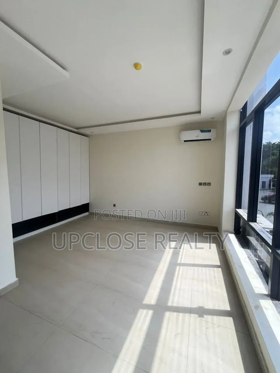 3bdrm Townhouse / Terrace in Maitama for rent