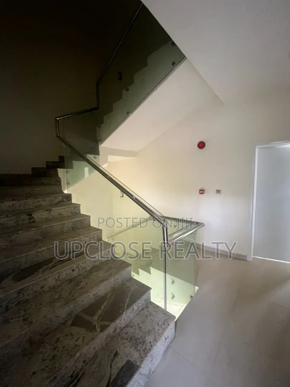 3bdrm Townhouse / Terrace in Maitama for rent