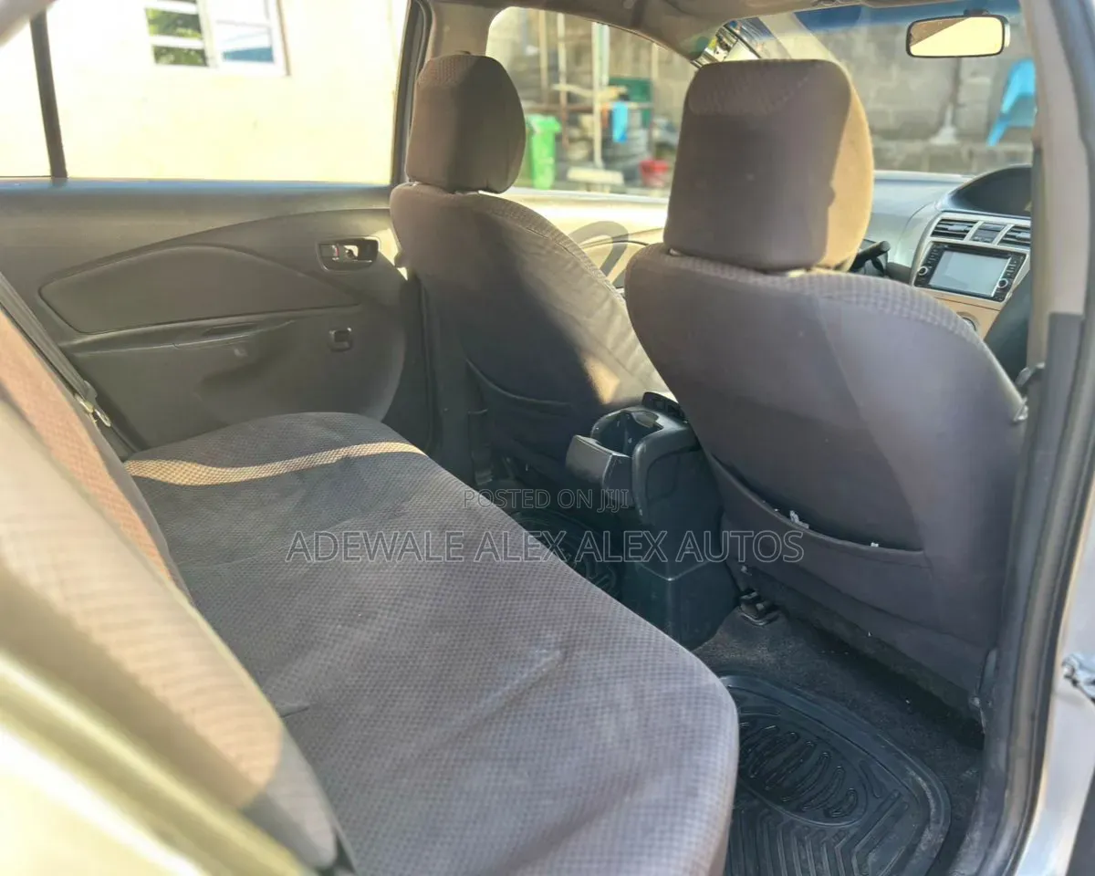 Toyota Yaris 2008 Silver