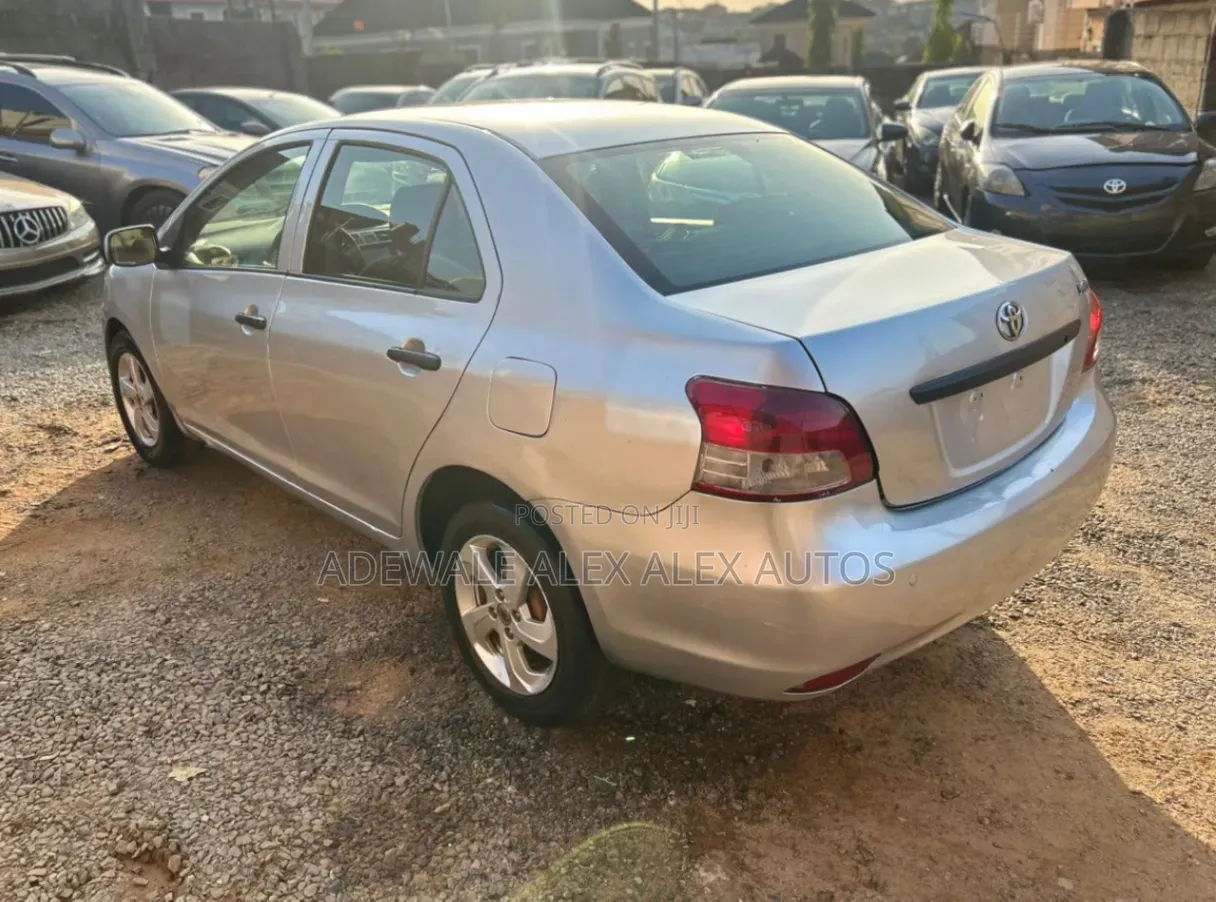 Toyota Yaris 2008 Silver