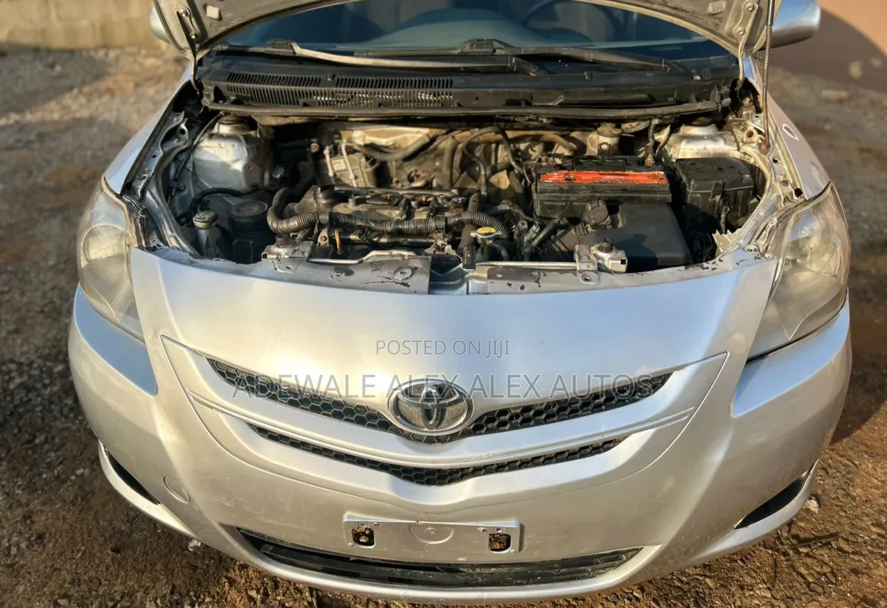 Toyota Yaris 2008 Silver