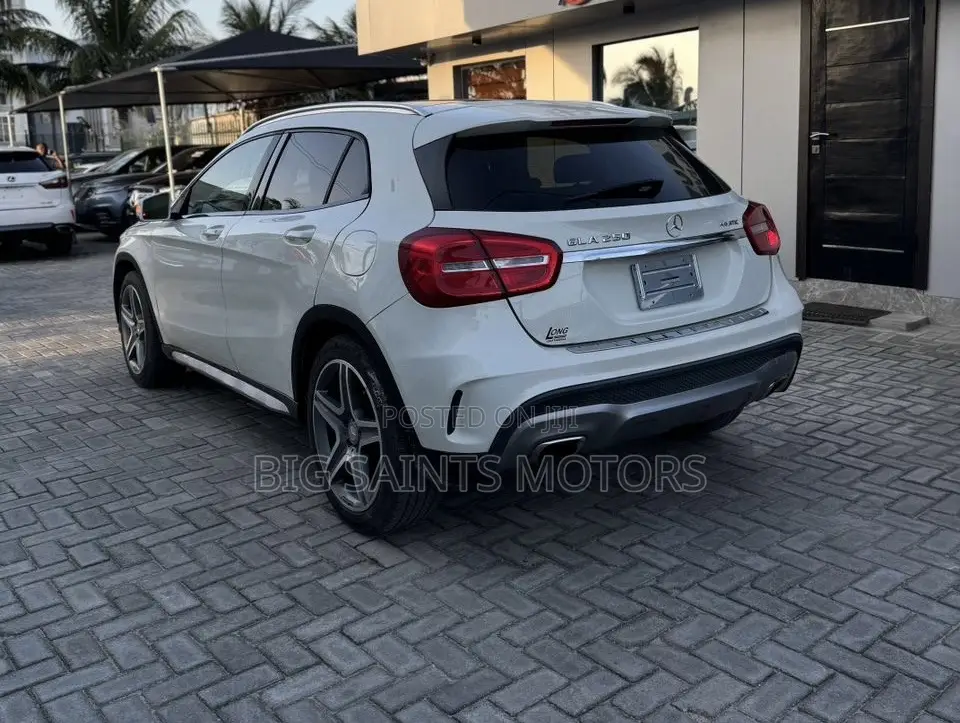 Mercedes-Benz GLA-Class 2017 White