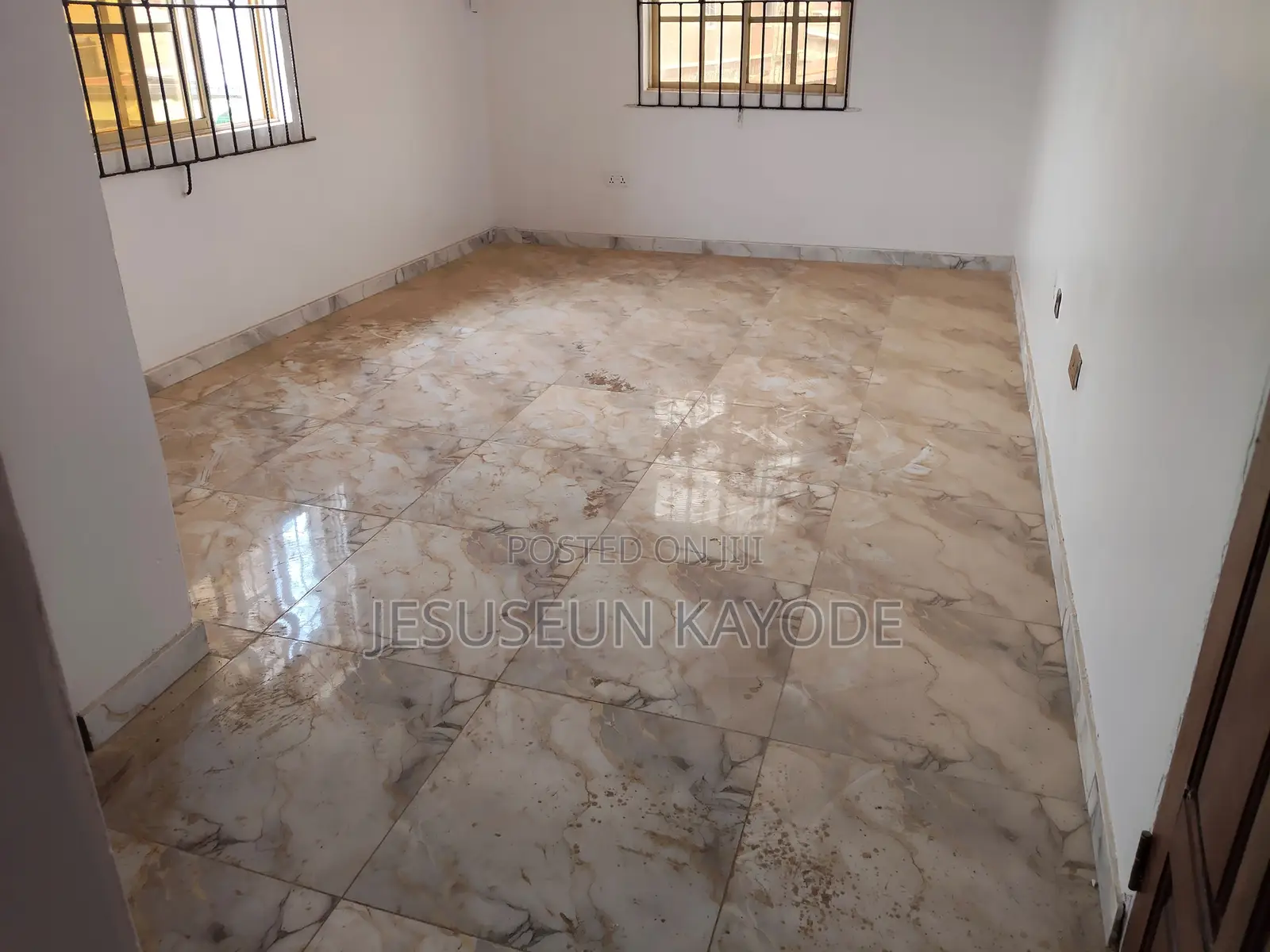 2bdrm Apartment in Aga Ikorodu Garage for rent