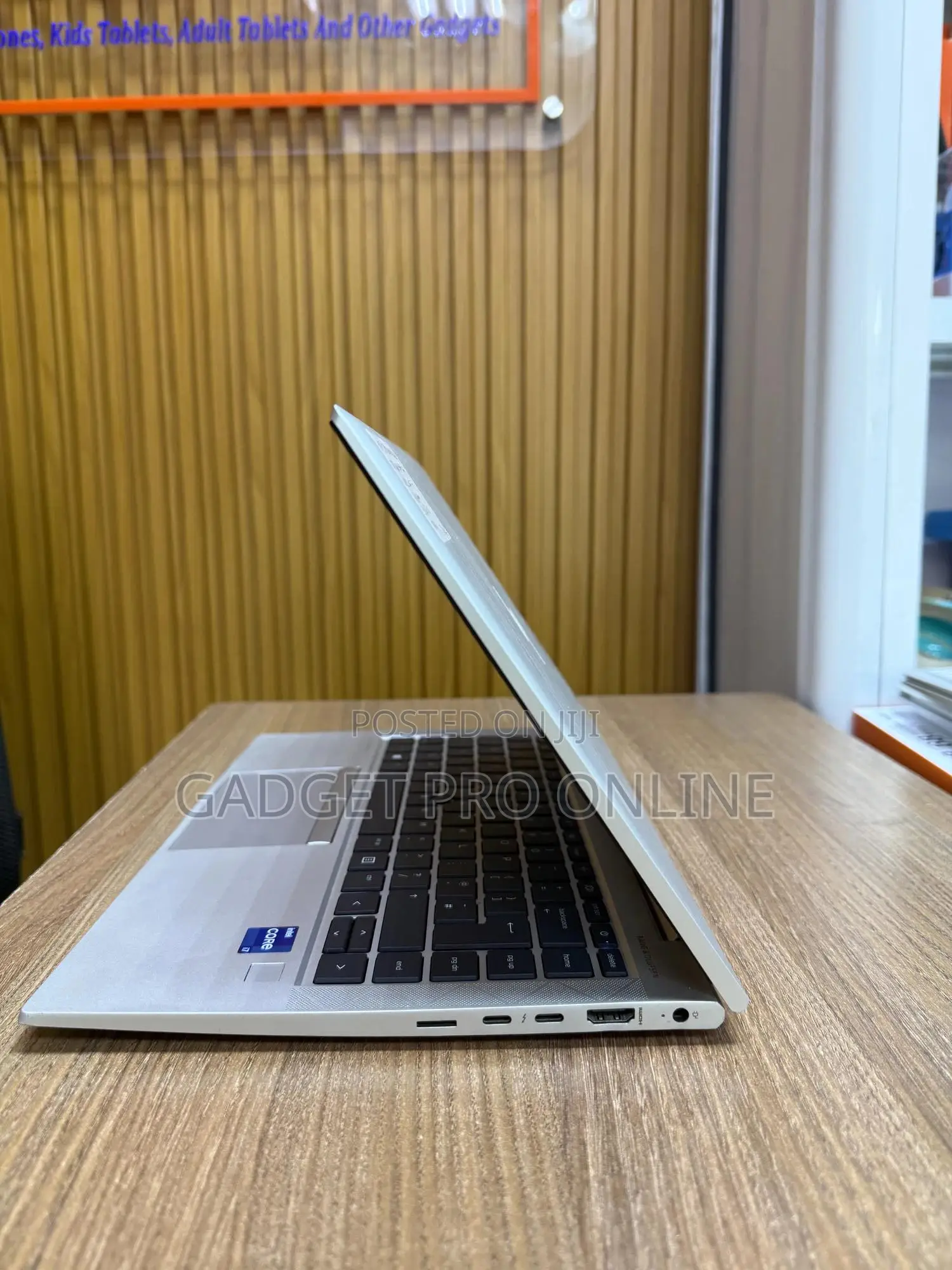 Laptop HP EliteBook 840 G8 16GB Intel Core i7 SSD 512GB