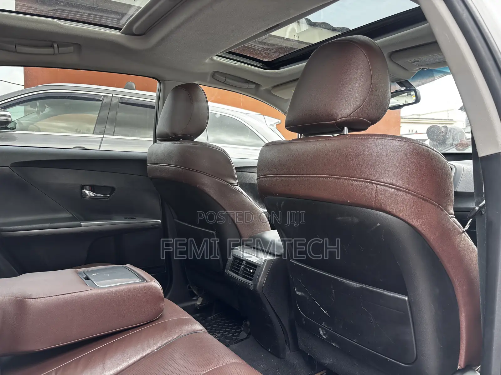 Toyota Venza XLE 2016 White