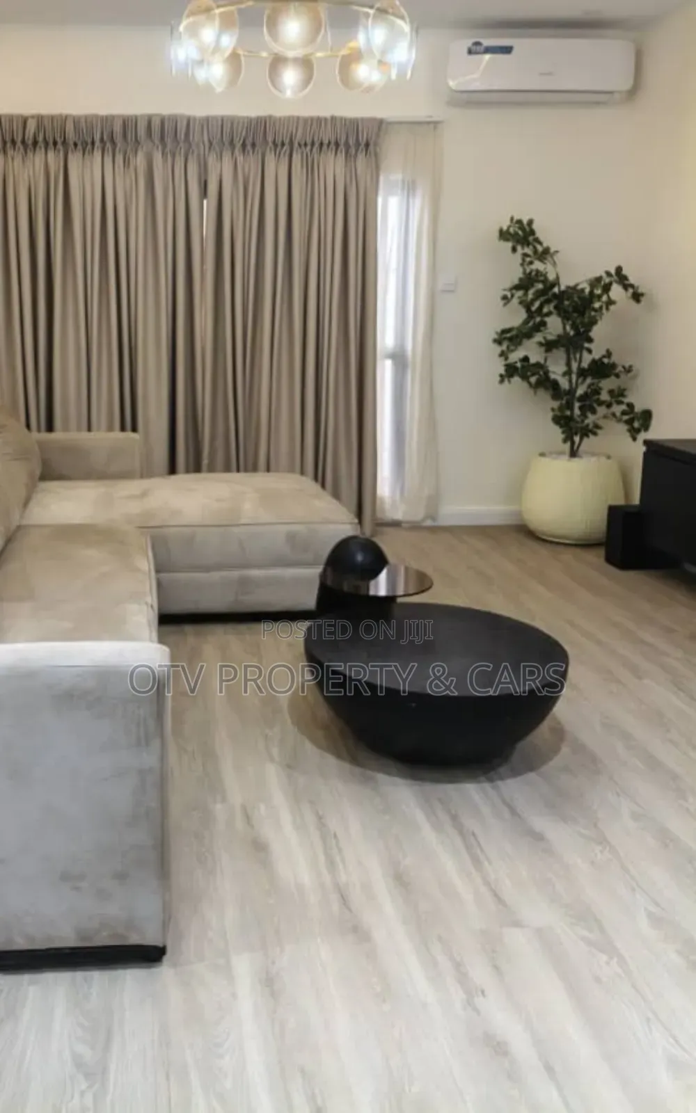 Furnished 3bdrm Apartment in Lekki Phase 1 for sale