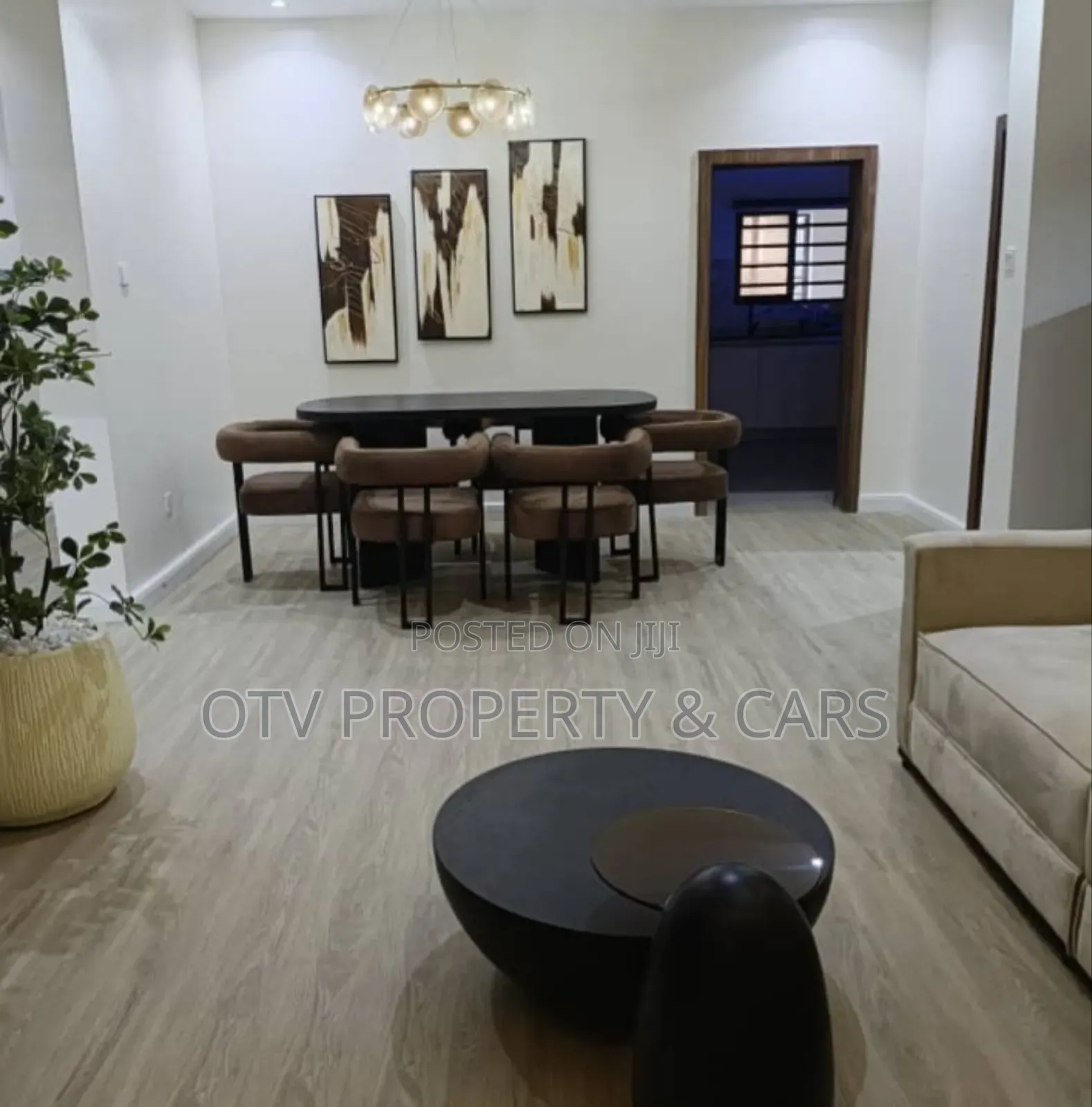 Furnished 3bdrm Apartment in Lekki Phase 1 for sale