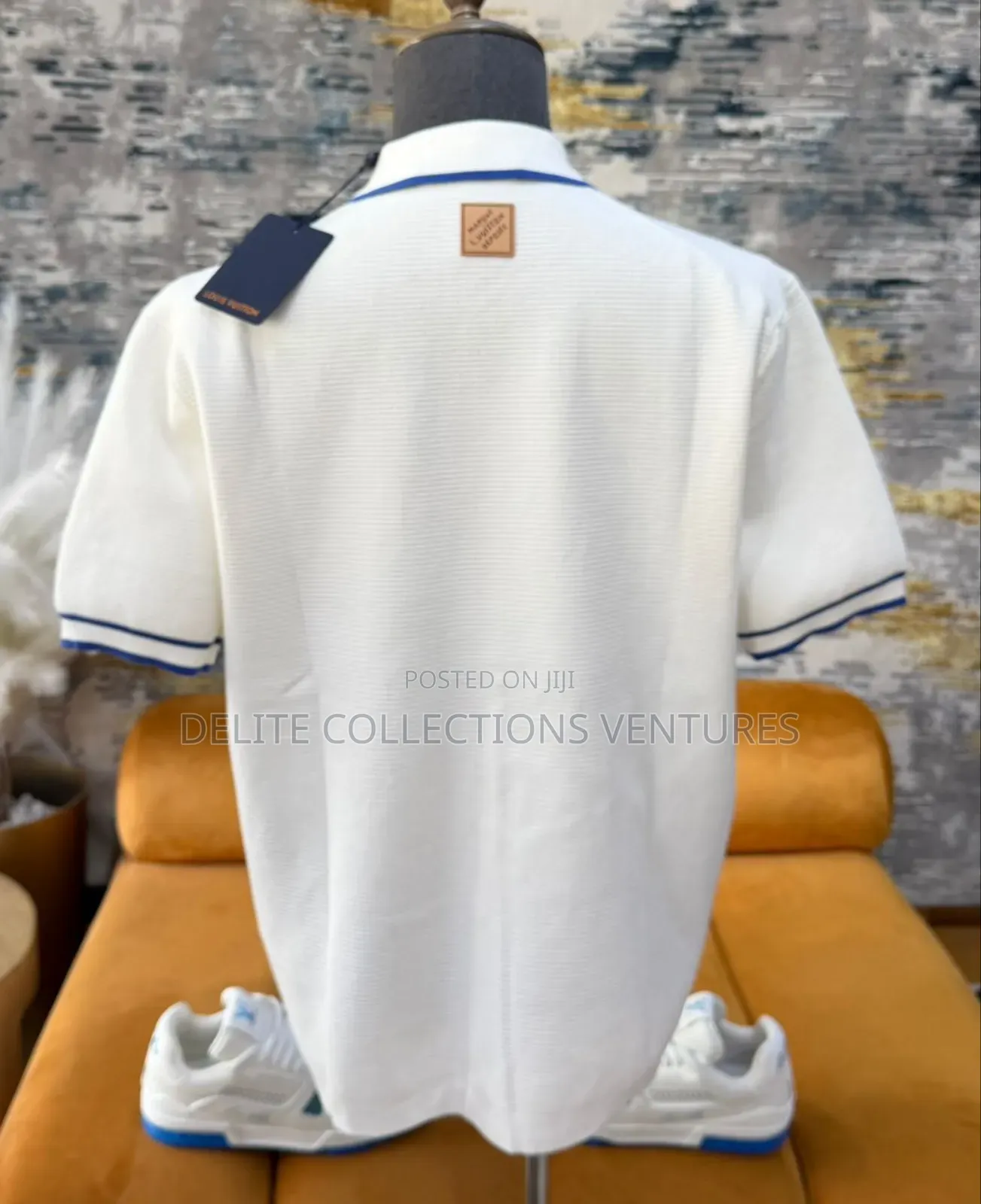 *Original Louis Vuitton Polo Top Available in Store M —— XXL