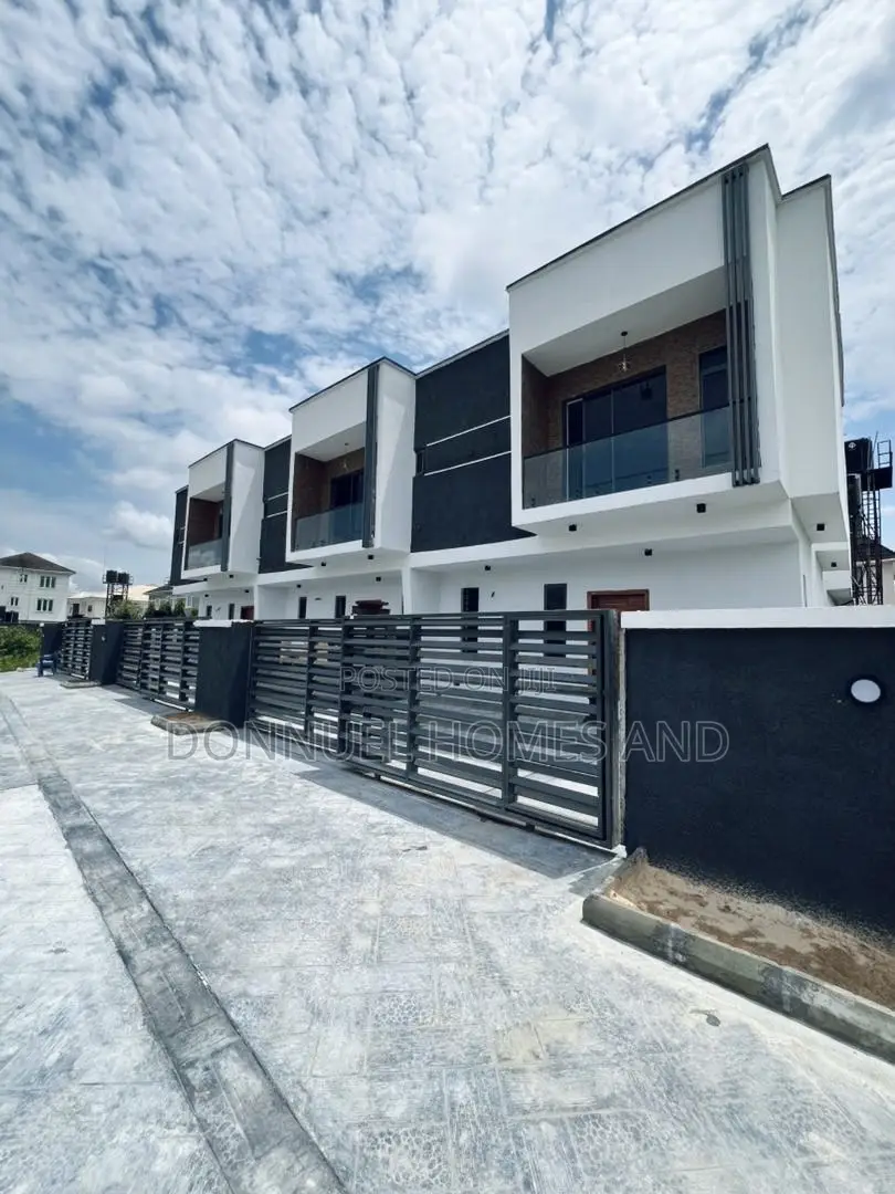 3bdrm Townhouse/Terrace in Abraham Adesanya for sale