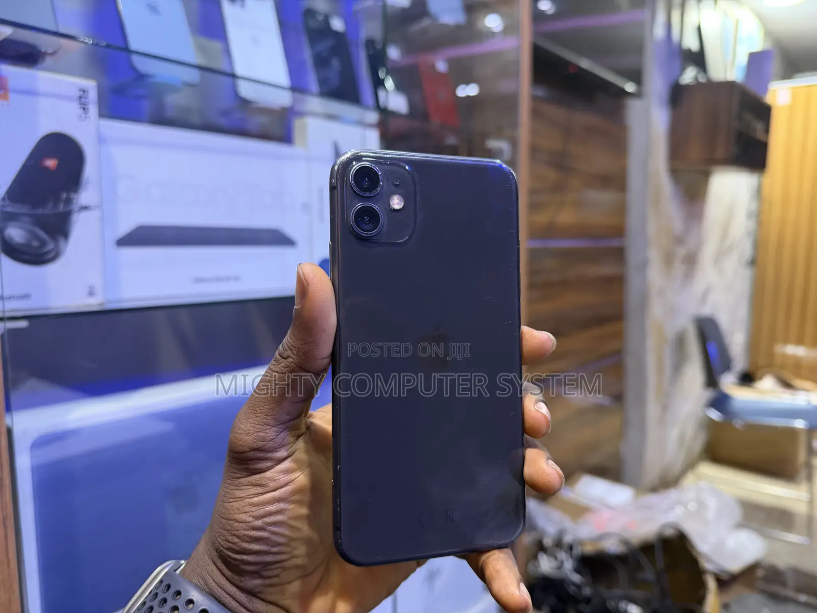 Apple iPhone 11 64 GB Black