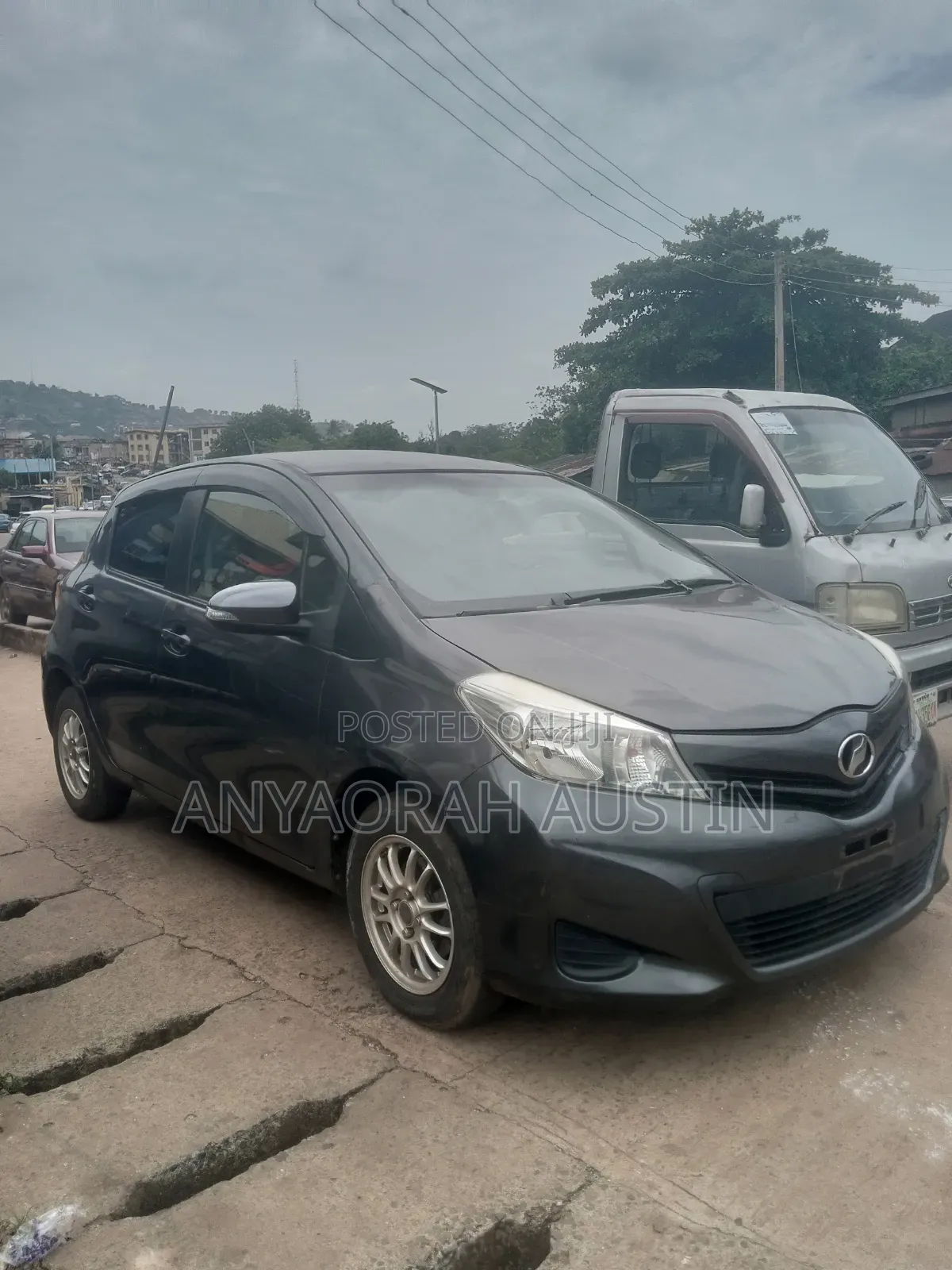 Toyota Vitz 2012 Gray