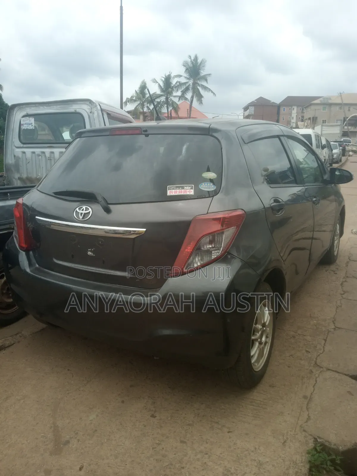Toyota Vitz 2012 Gray