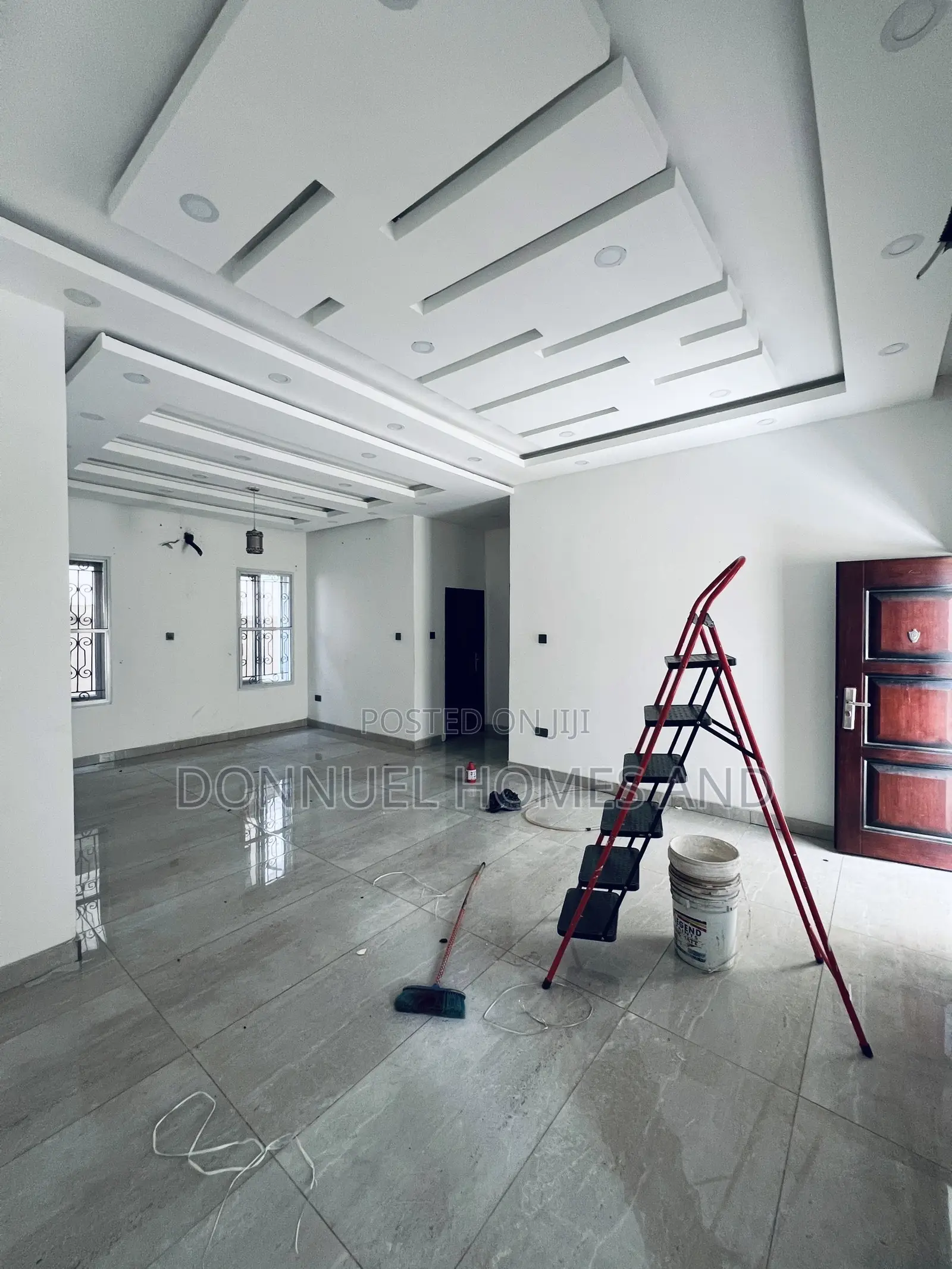 2bdrm Apartment in Lekki Expressway for rent