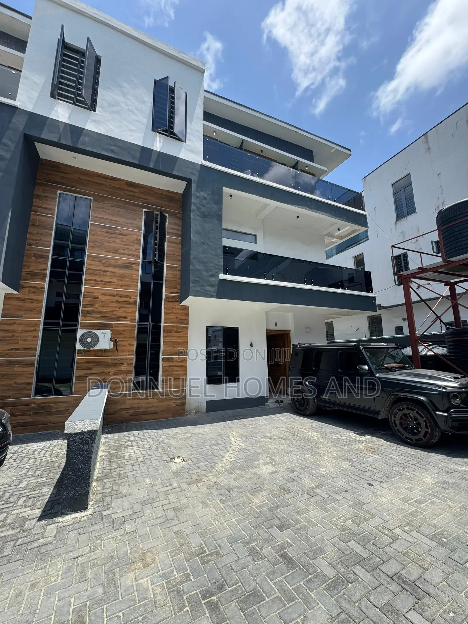 5bdrm Duplex in Ikate for rent