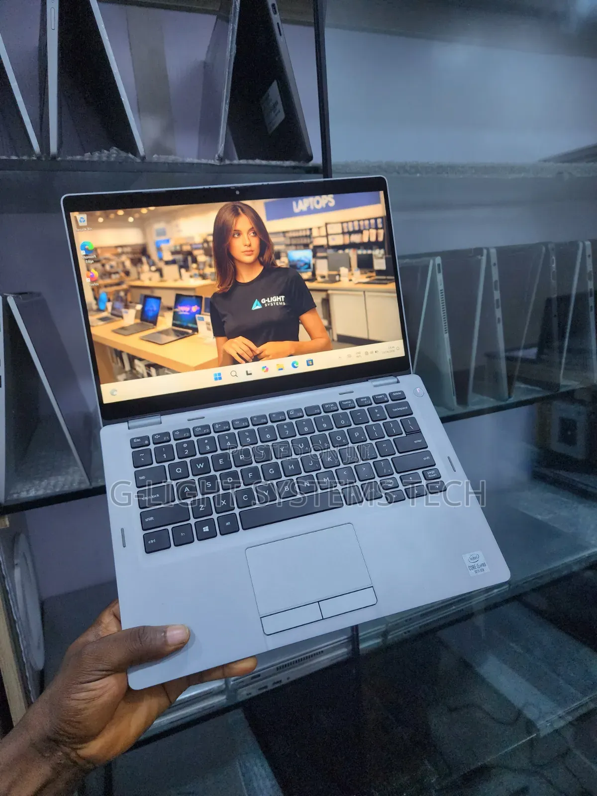 Laptop Dell Latitude 5310 16GB Intel Core i5 SSD 256GB