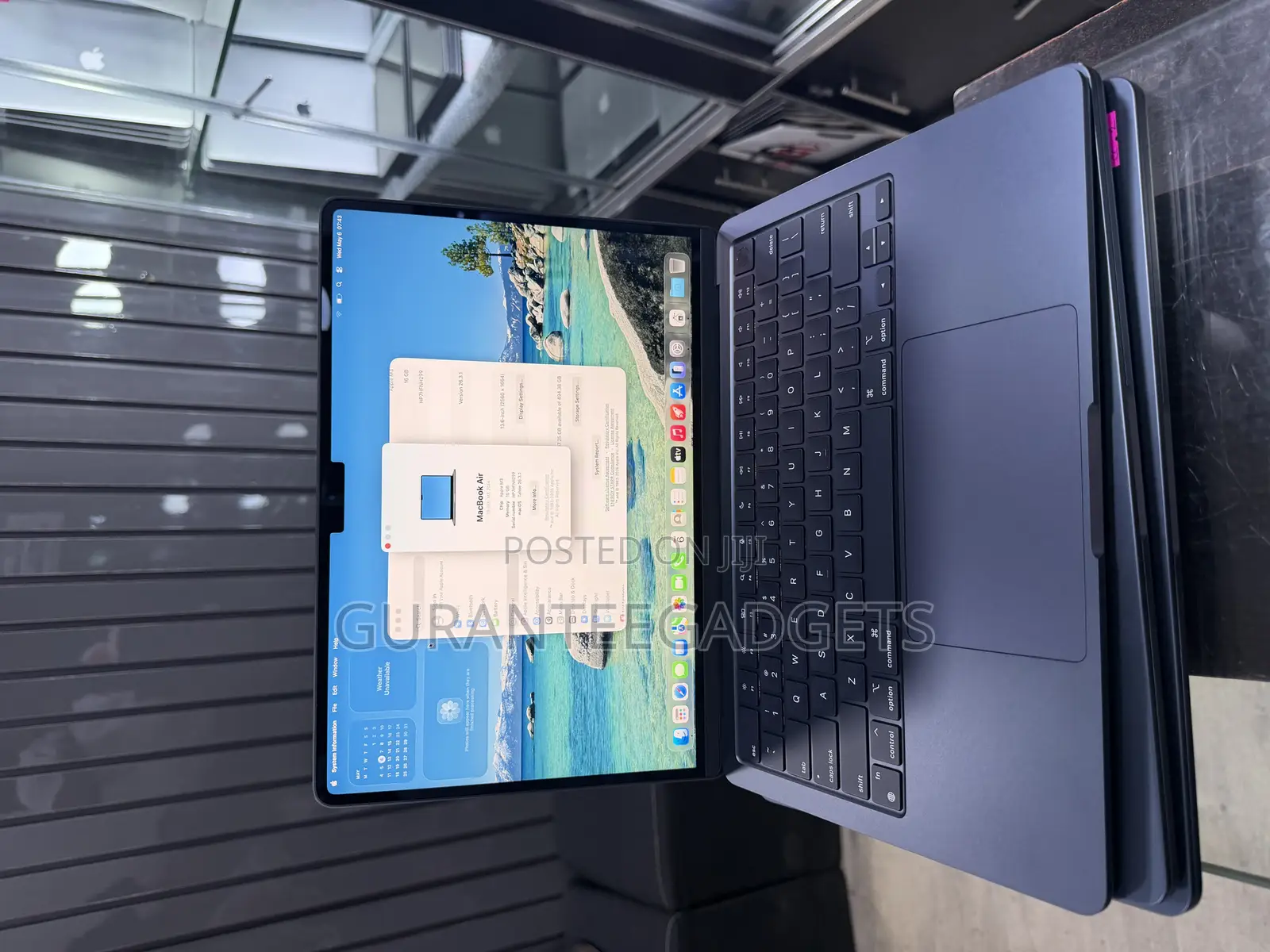 Laptop Apple MacBook Air 2024 M3 16GB Apple M3 SSD 512GB