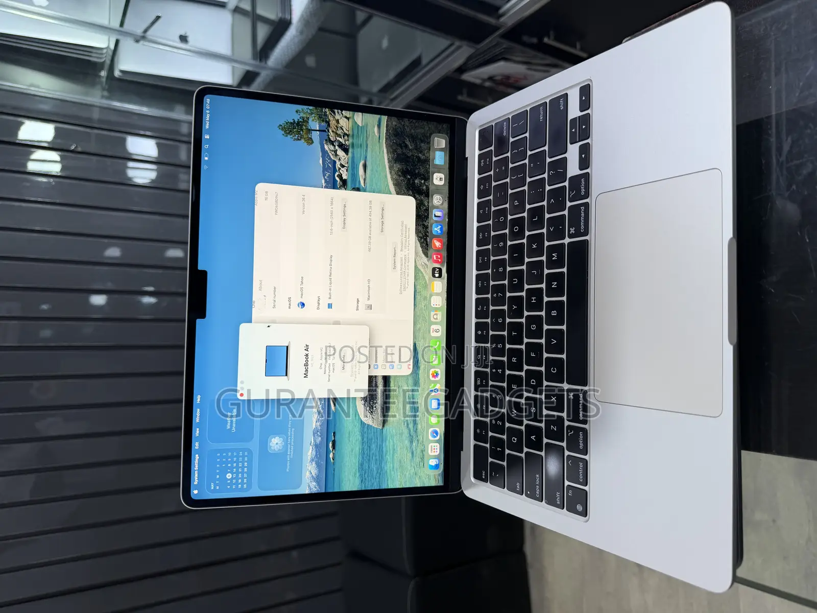 Laptop Apple MacBook Air 2022 M2 16GB Apple M2 SSD 512GB
