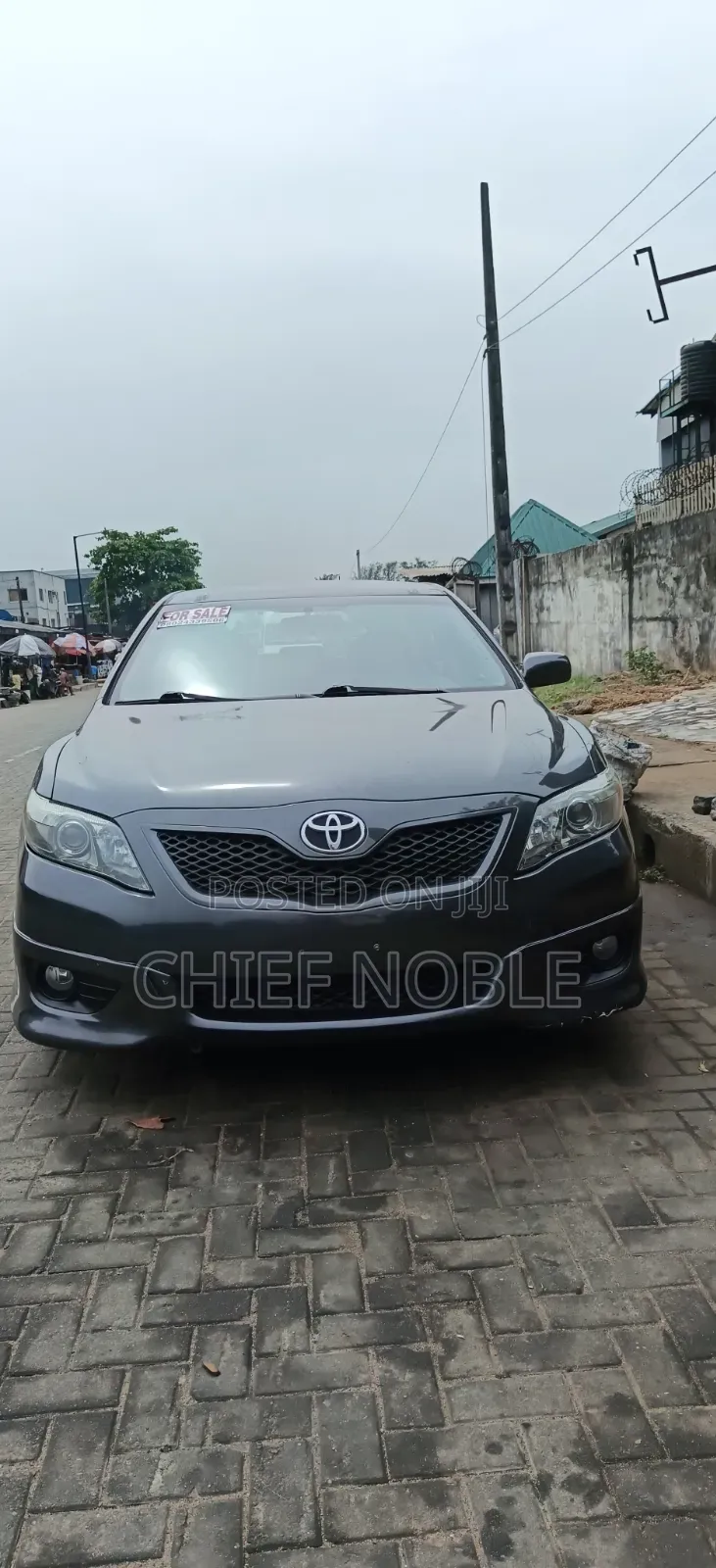 Toyota Camry 2011 Gray