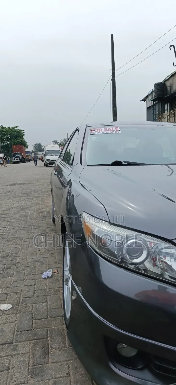 Toyota Camry 2011 Gray