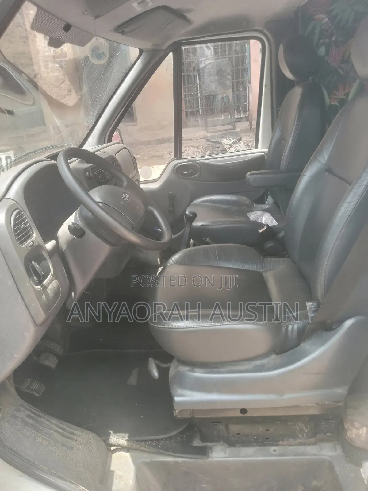 Ford Transit 2005 White