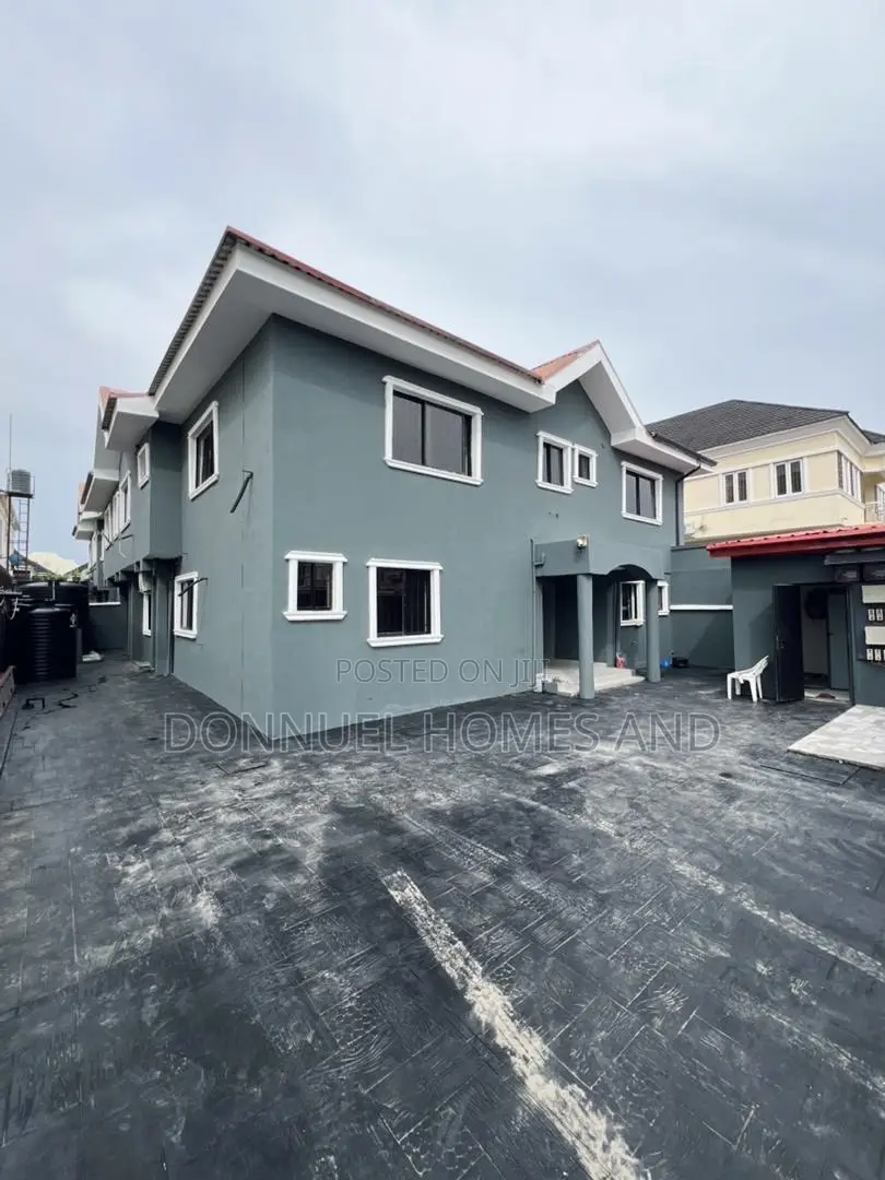 1bdrm Apartment in Ikota for rent
