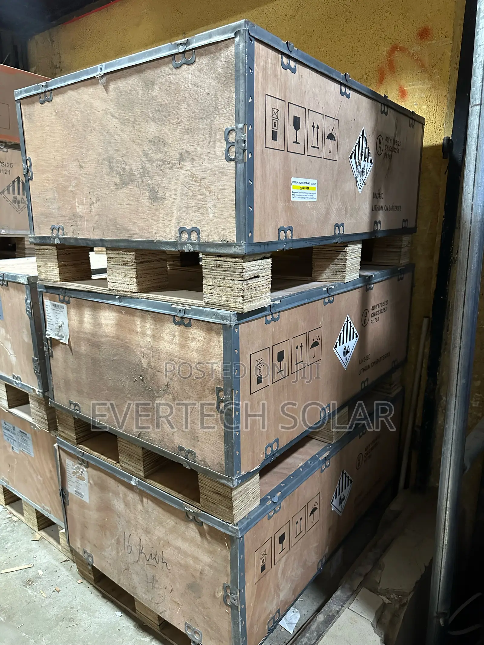 16kwhs Itel 48v 314a Lithium Ion Battery System With BMS and Warranty