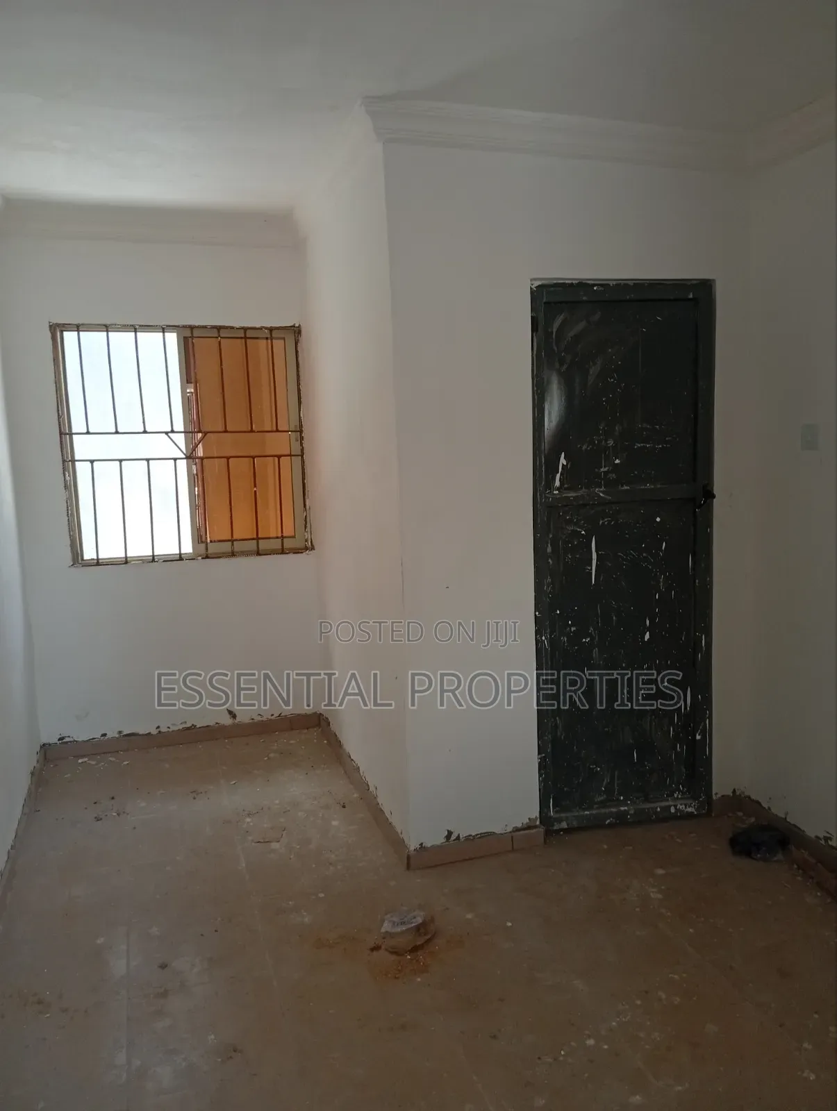 Studio Apartment in Toyin Street for rent