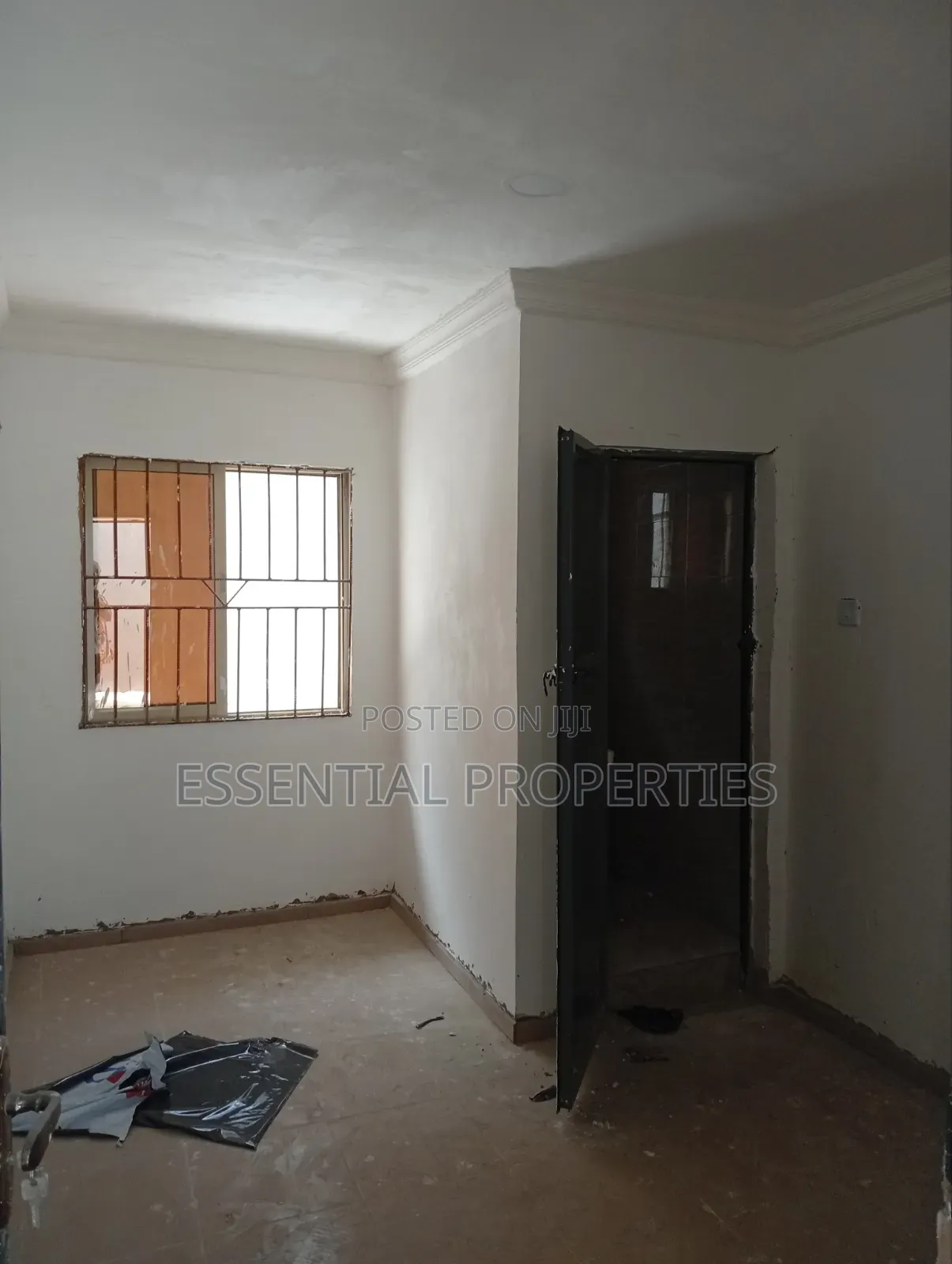 Studio Apartment in Toyin Street for rent