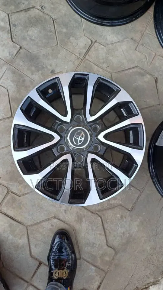 16 Inches Alloy Rim Hilux, Tacoma 6 Holes