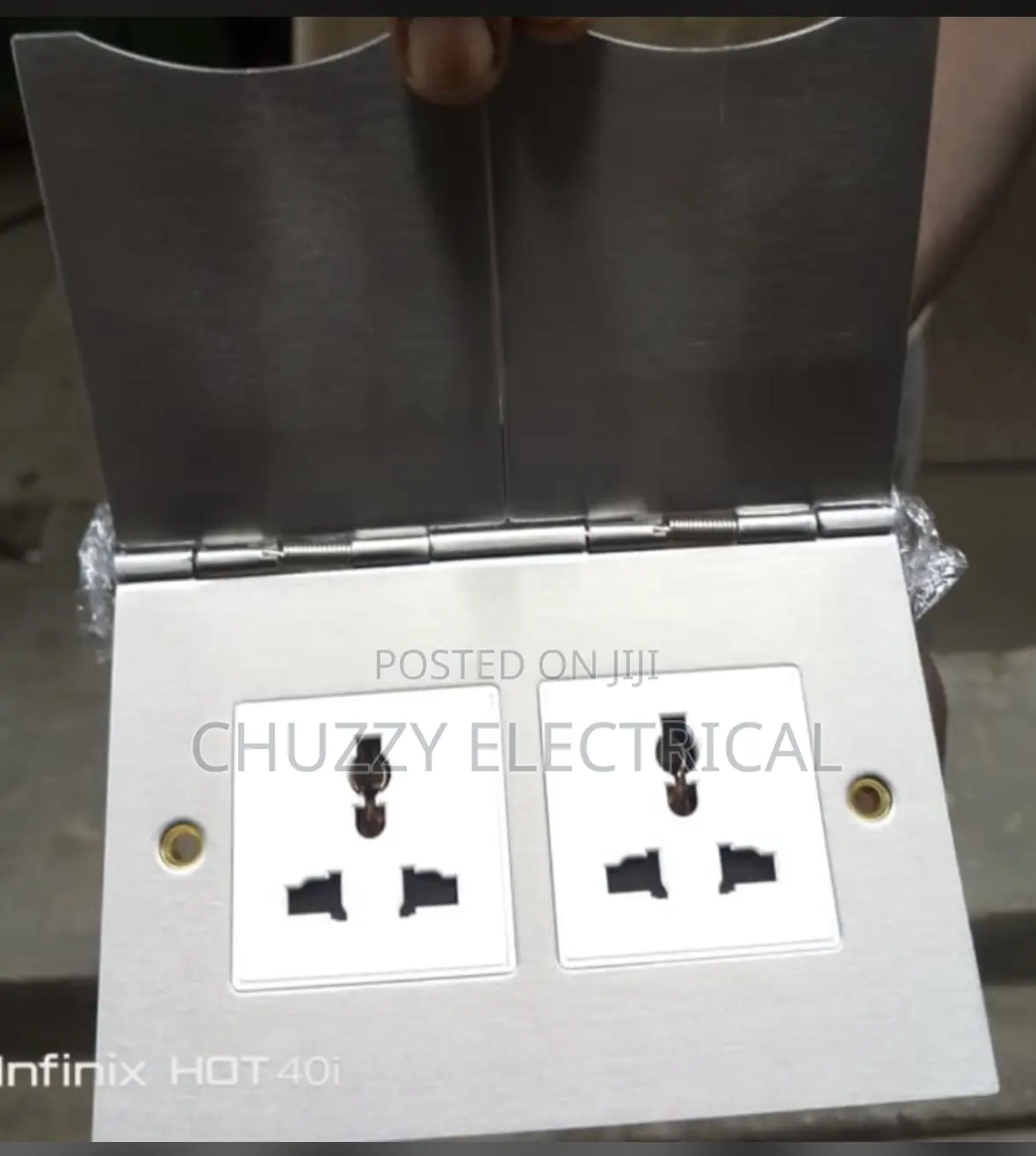 13amps Double Flat Floor Socket Flip Cover