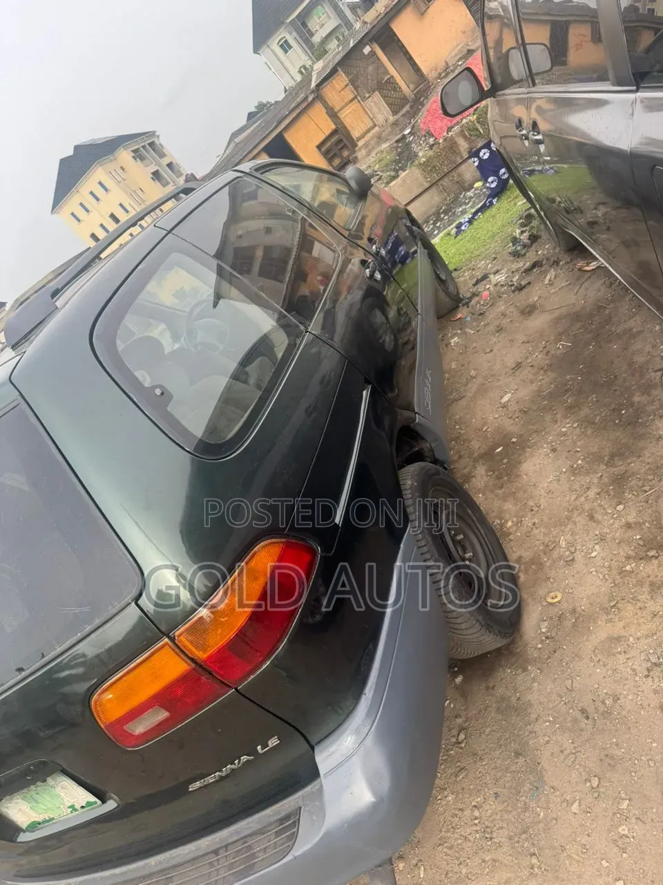 Toyota Sienna 1999 Green