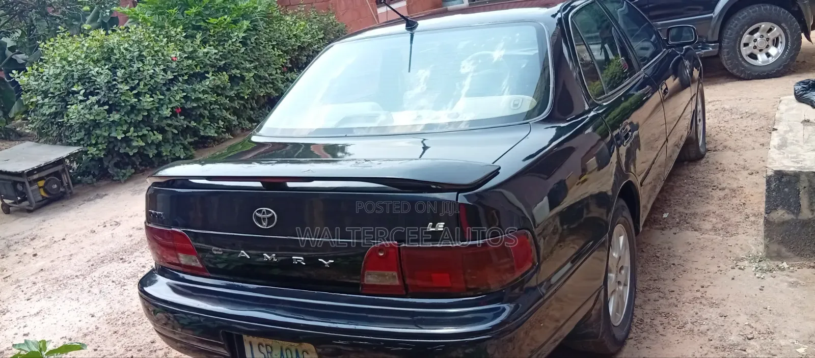 Toyota Camry 2000 Black