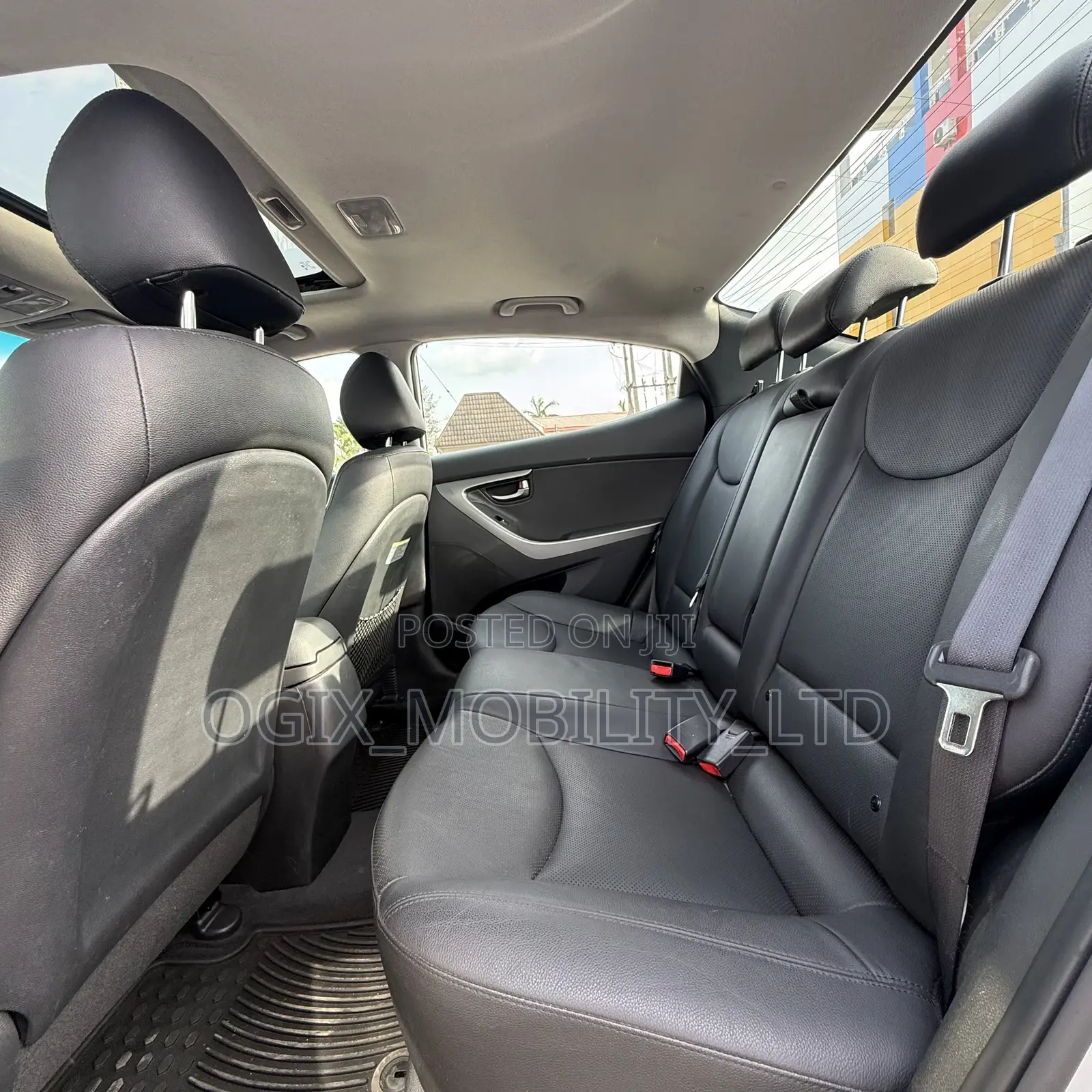 Hyundai Elantra 2015 Silver