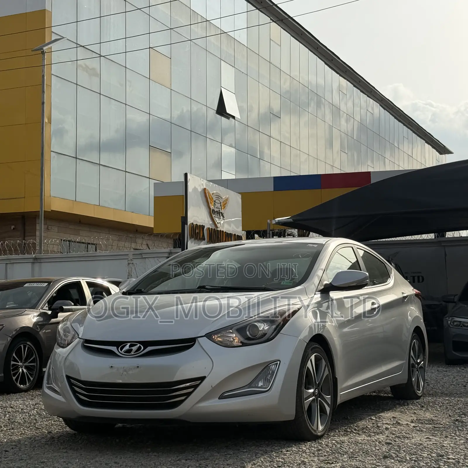Hyundai Elantra 2015 Silver