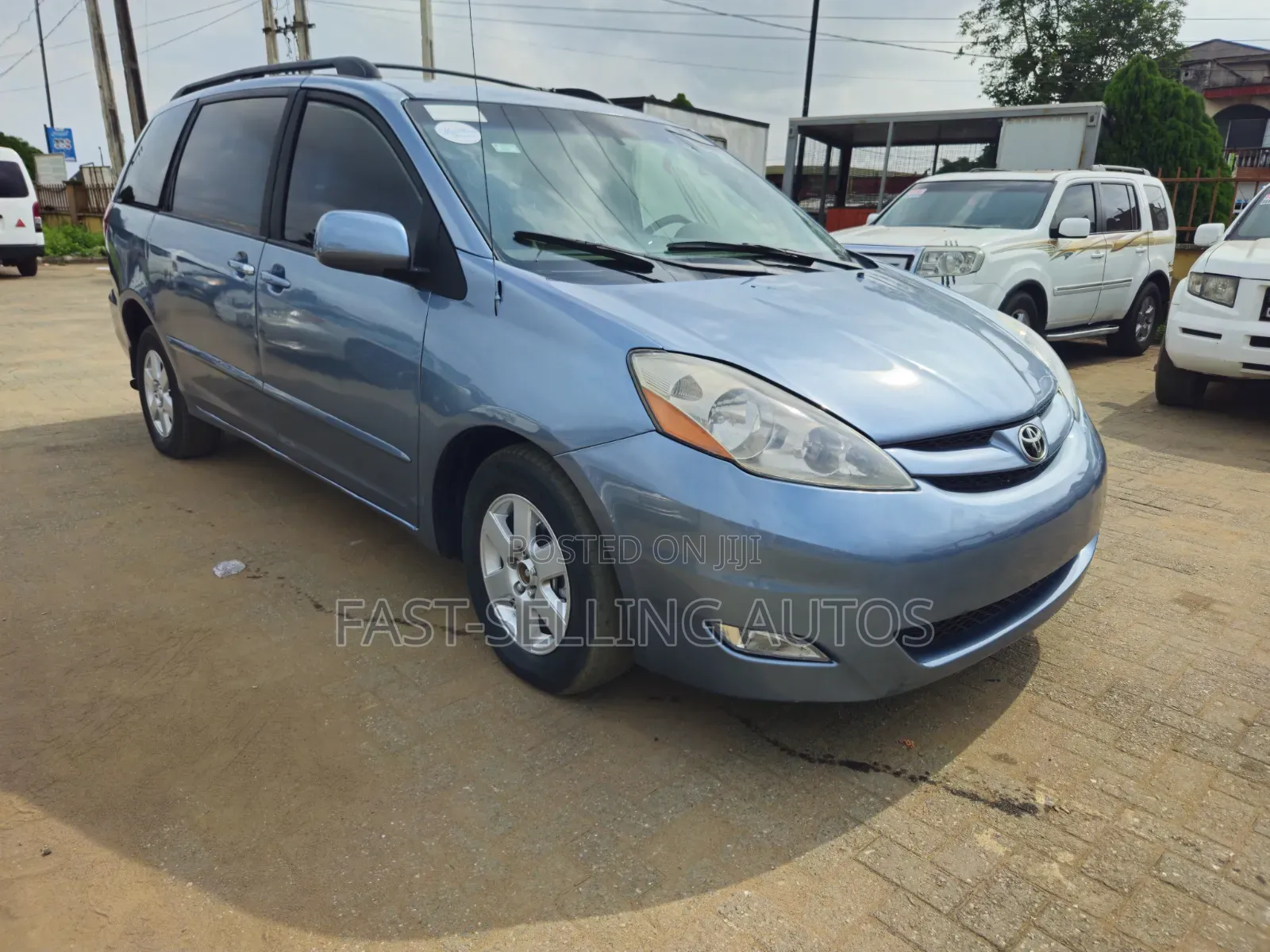 Toyota Sienna LE 2008 Blue