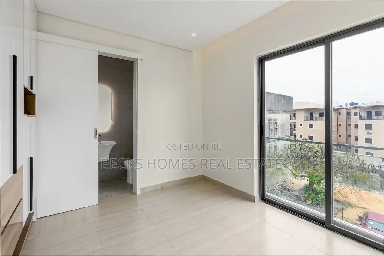 Furnished 5bdrm Duplex in Parkview Estate for sale