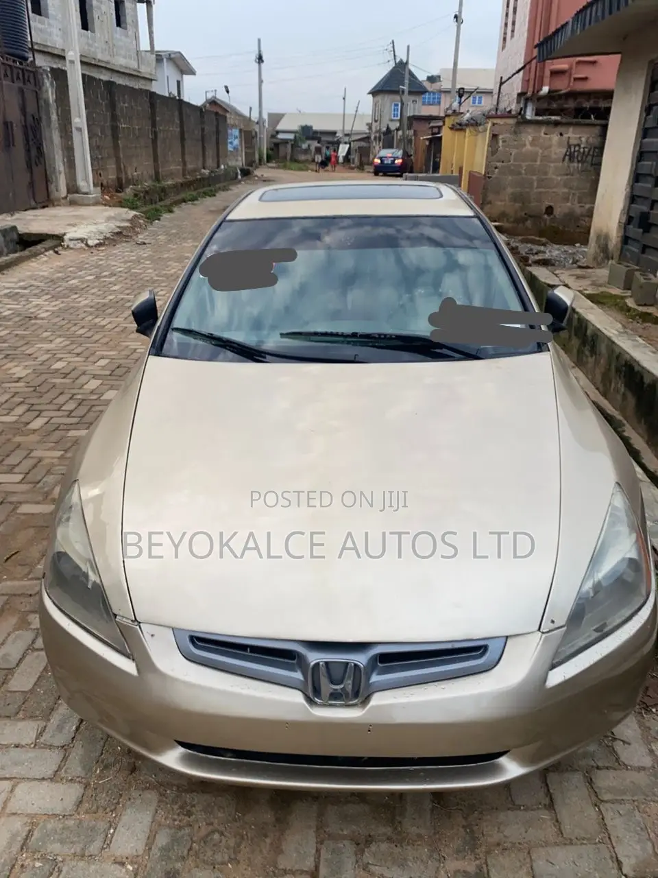Honda Accord 2005 Gold