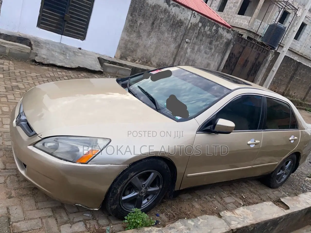 Honda Accord 2005 Gold