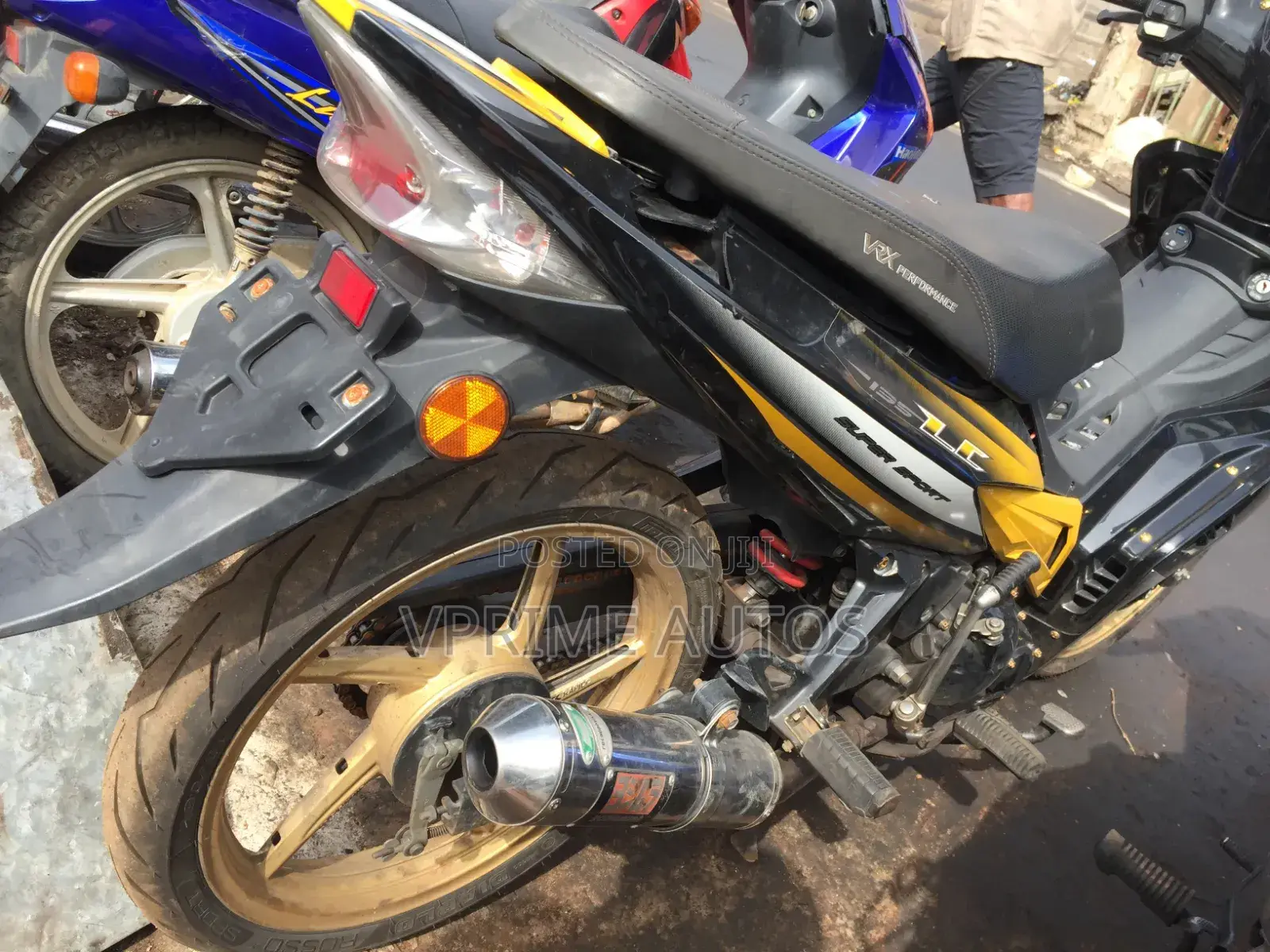 Yamaha Royal Star 2012 Yellow