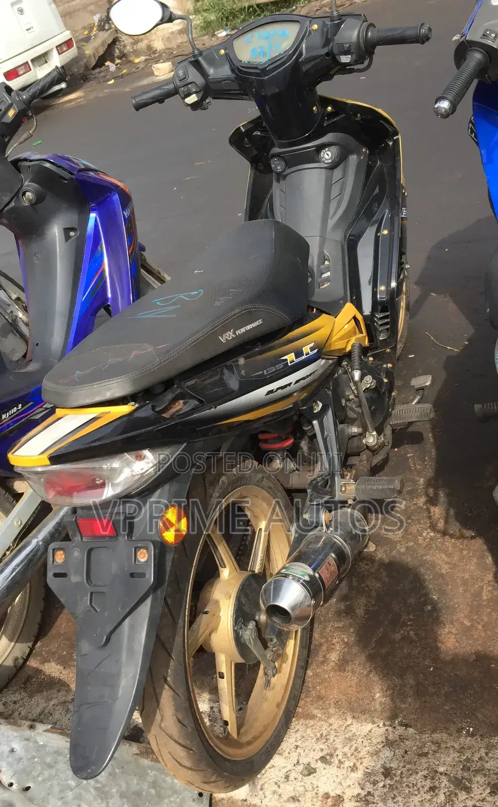 Yamaha Royal Star 2012 Yellow