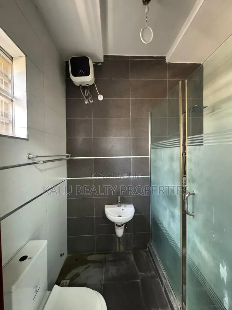 5bdrm Duplex in Ikate for rent