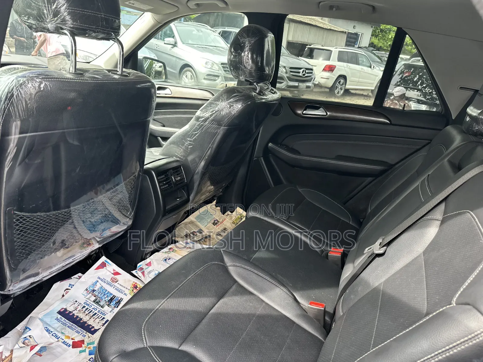 Mercedes-Benz M Class ML350 4dr SUV (3.5L 6cyl 7A) 2014 Black
