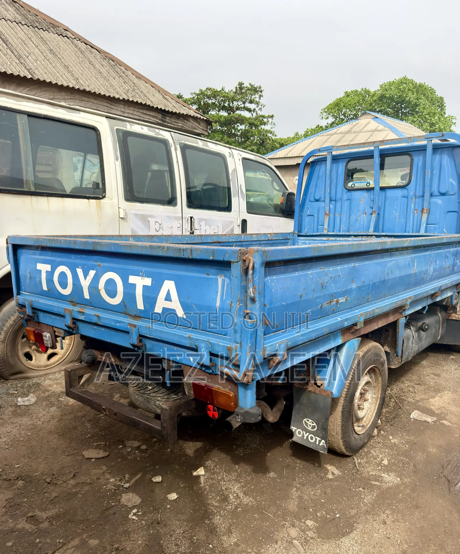 Toyota Dyna Truck 2000 Model Direct Belgium
