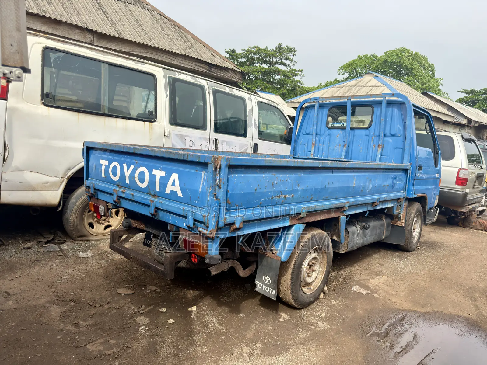 Toyota Dyna Truck 2000 Model Direct Belgium